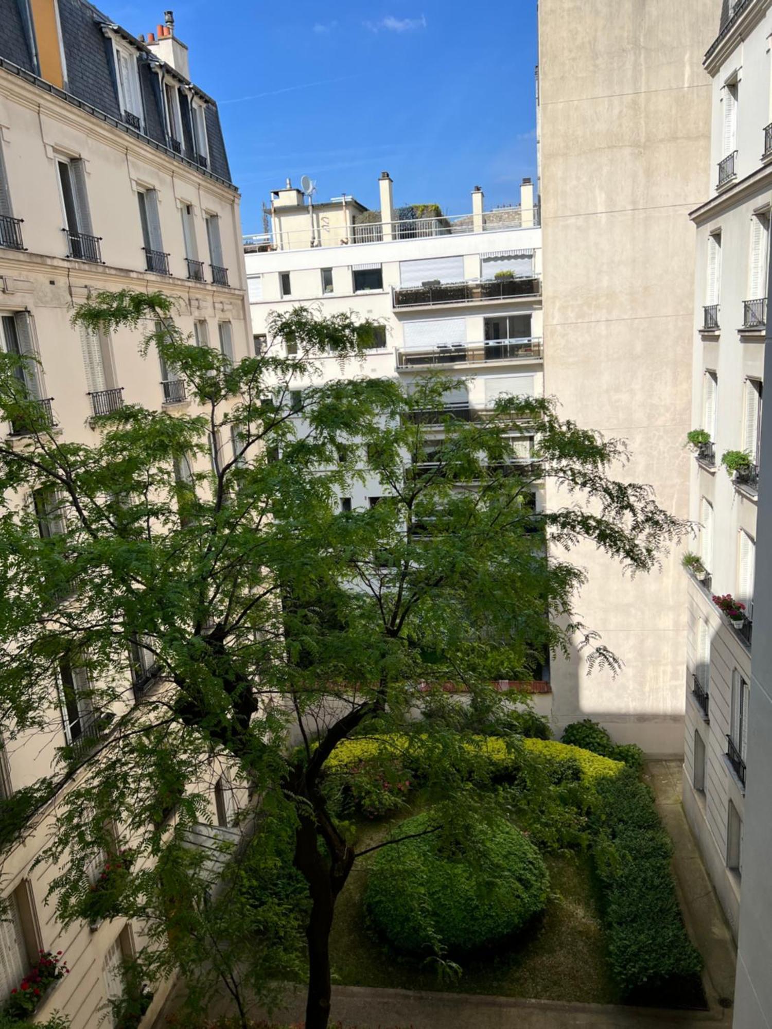 Your Parisian Hideaway - Entire Apartment Exterior foto